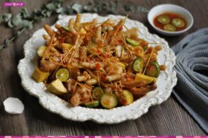 Cách làm chân gà sốt thái