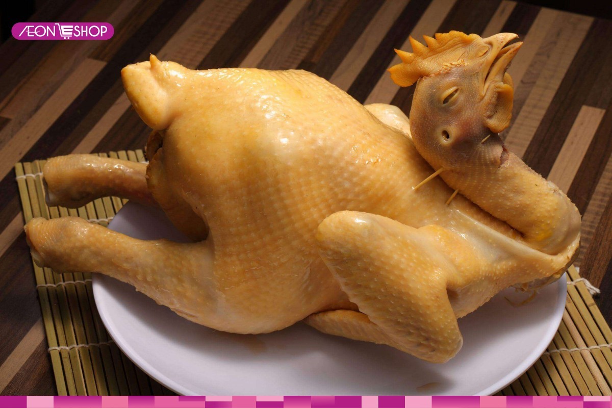 Gà cúng sau khi luộc