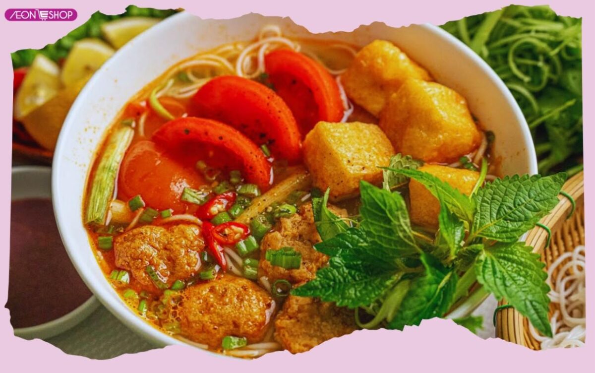 Cách nấu bún riêu cua đồng thơm ngon, nước dùng đậm đà dễ làm tại nhà